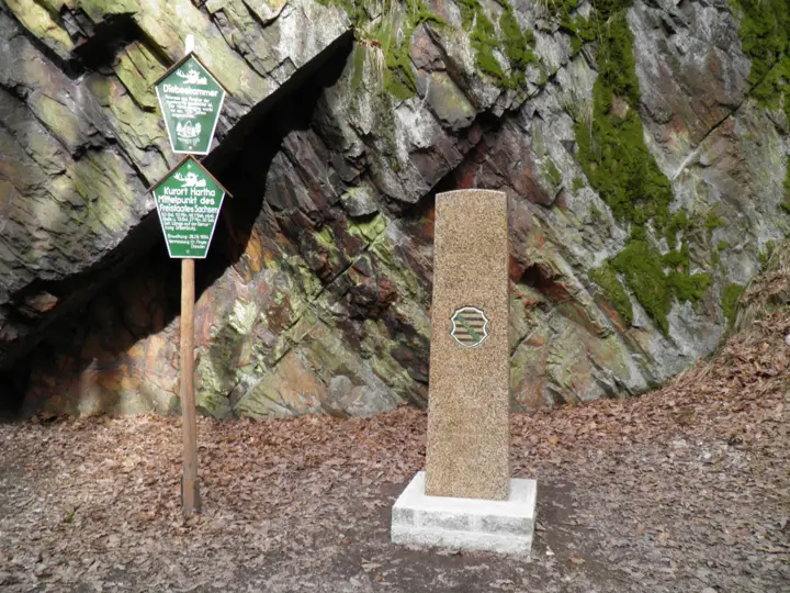 13. Route: Wo Räuber einst hausten - Unterwegs zum Mittelpunkt Sachsens