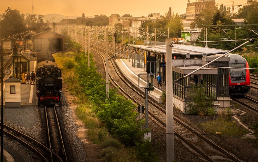 Lößnitzgrundbahn Bahnhof Radebeul Ost