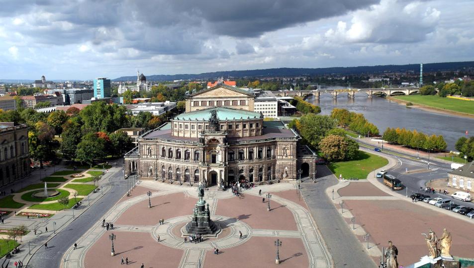Theaterplatz Dresden